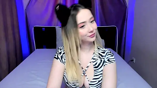 AriaSugar online show from February 2025 04:11:01 AM