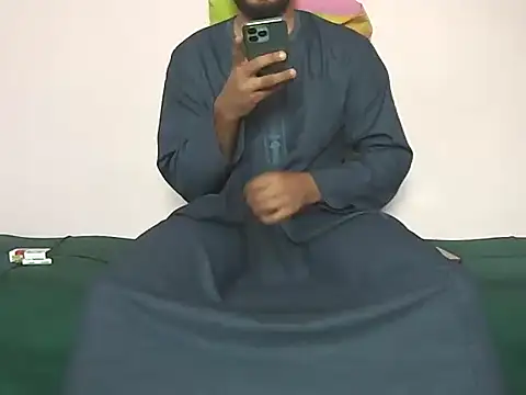 foxsanSs online show from November 2025 12:05:02 PM