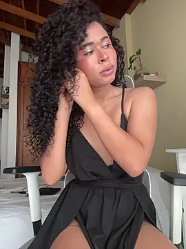 GabriSaenz online show from April 2026 12:28:01 PM