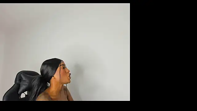 Emattaylor online show from January 2025 11:17:01 AM