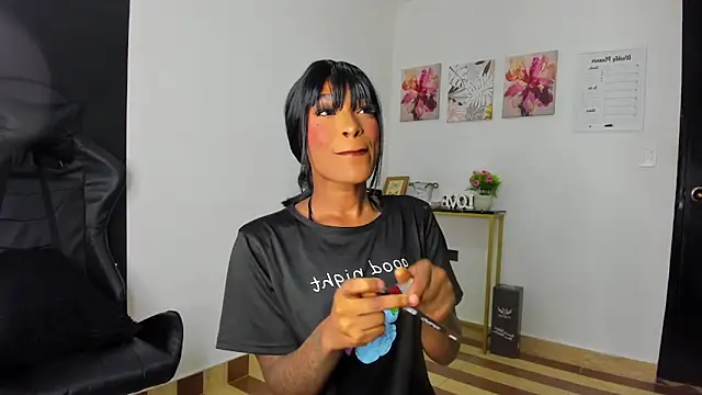 Emattaylor online show from October 2025 03:33:02 PM