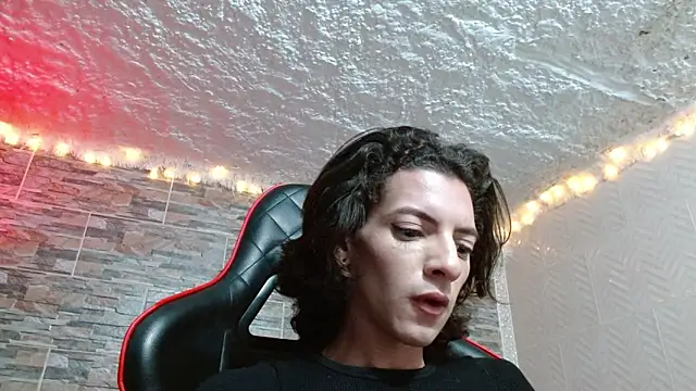 Snapshot of omar_alurba chatting on December 2025 04:29:02 AM omar alurba online show from December 2025 04:29:02 AM