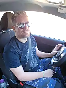 Trucker Hunter online show from March 2025 08:58:02 AM