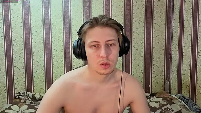 darienlarge online show from December 2025 10:44:02 AM