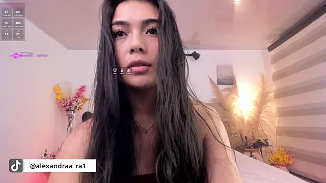 Snapshot of Alexandra_ra chatting on February 2025 04:53:01 AM Alexandra ra online show from February 2025 04:53:01 AM