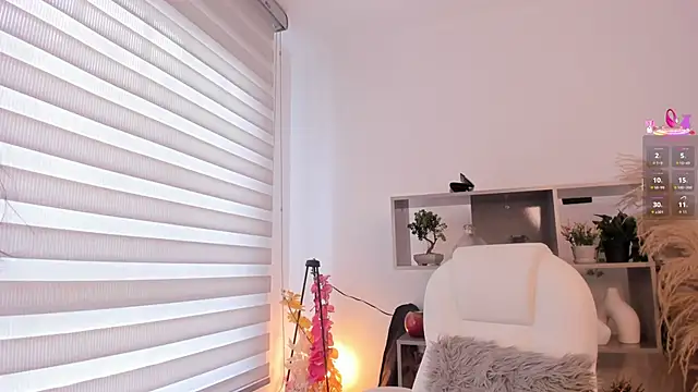 Alexandra ra online show from February 2026 07:52:01 PM