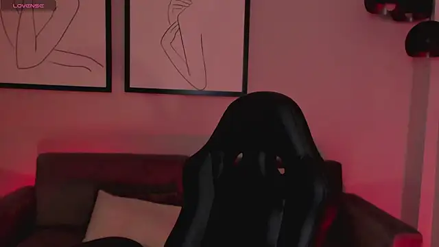 ErikaBenz  online show from February 2025 12:22:01 PM