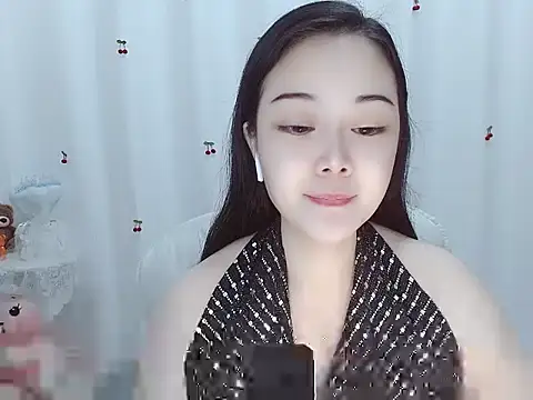 Snapshot of Angel-C chatting on September 2025 01:33:01 AM Angel-C online show from September 2025 01:33:01 AM