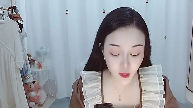 Angel-C online show from November 2025 01:41:02 AM