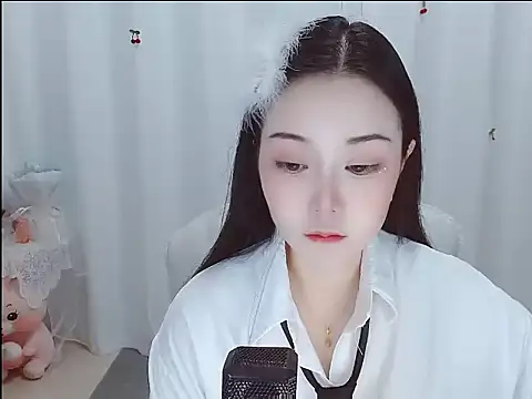 Snapshot of Angel-C chatting on February 2026 01:48:02 AM Angel-C online show from February 2026 01:48:02 AM