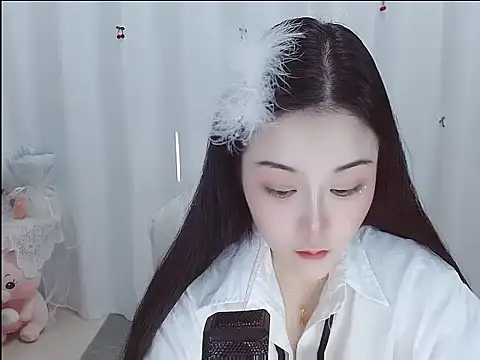 Snapshot of Angel-C chatting on February 2026 02:53:01 AM Angel-C online show from February 2026 02:53:01 AM