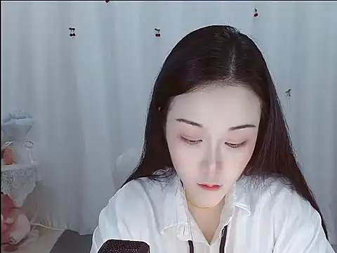 Snapshot of Angel-C chatting on February 2026 01:56:02 AM Angel-C online show from February 2026 01:56:02 AM