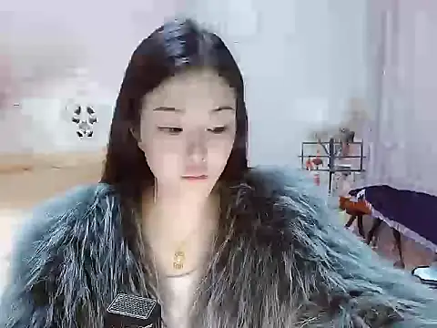 Snapshot of Angel-C chatting on February 2026 01:15:02 AM Angel-C online show from February 2026 01:15:02 AM