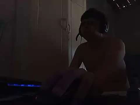 Snapshot of JOHN_GOSTOSO chatting on November 2025 12:05:02 PM JOHN GOSTOSO online show from November 2025 12:05:02 PM