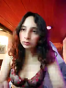 Snapshot of _Laary chatting on December 2024 09:05:01 PM  Laary online show from December 2024 09:05:01 PM