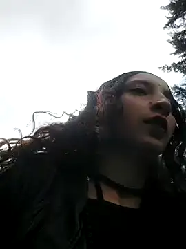 Snapshot of _Laary chatting on January 2025 07:43:01 PM  Laary online show from January 2025 07:43:01 PM