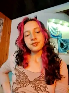 Snapshot of _Laary chatting on September 2025 08:45:01 PM  Laary online show from September 2025 08:45:01 PM