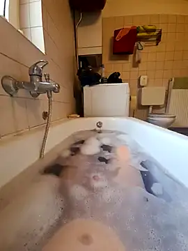 Snapshot of toeloverlive chatting on January 2025 09:08:01 AM toeloverlive online show from January 2025 09:08:01 AM