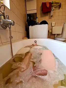 Snapshot of toeloverlive chatting on January 2025 11:38:02 AM toeloverlive online show from January 2025 11:38:02 AM