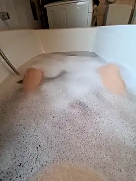 Snapshot of toeloverlive chatting on October 2025 08:47:02 AM toeloverlive online show from October 2025 08:47:02 AM