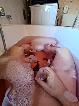 Snapshot of toeloverlive chatting on November 2025 12:26:01 PM toeloverlive online show from November 2025 12:26:01 PM