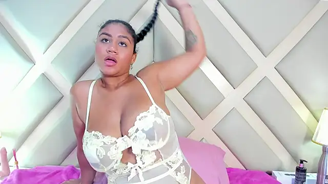 Snapshot of SSCARLETH_ chatting on March 2025 02:34:02 PM SSCARLETH  online show from March 2025 02:34:02 PM