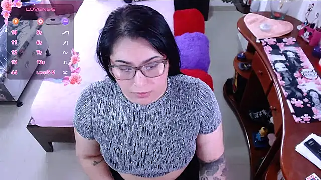 Snapshot of lufek23 chatting on March 2025 03:40:01 PM lufek23 online show from March 2025 03:40:01 PM