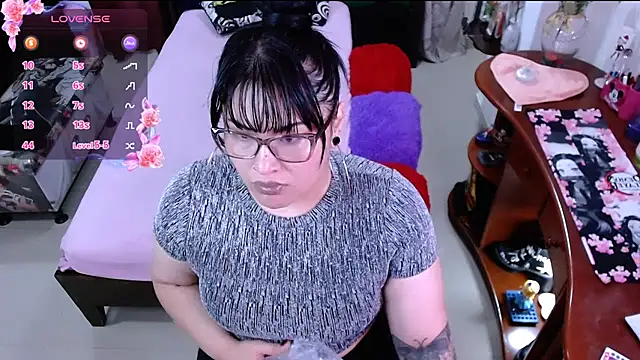 Snapshot of lufek23 chatting on March 2025 08:48:01 PM lufek23 online show from March 2025 08:48:01 PM