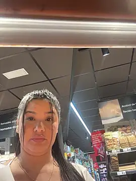 ValleryParker online show from April 2026 01:06:02 PM