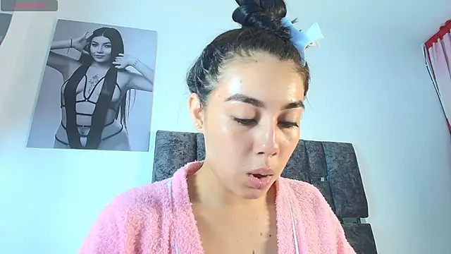 Natasharuso online show from July 2026 04:33:02 PM
