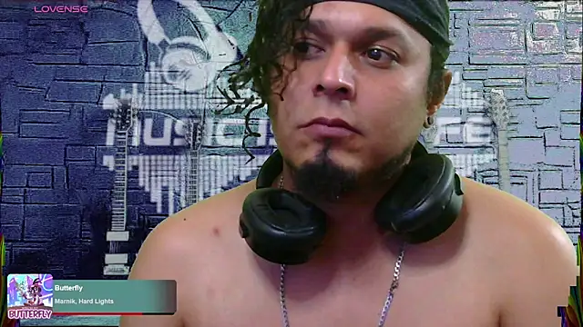 chino roz online show from February 2025 06:22:01 AM