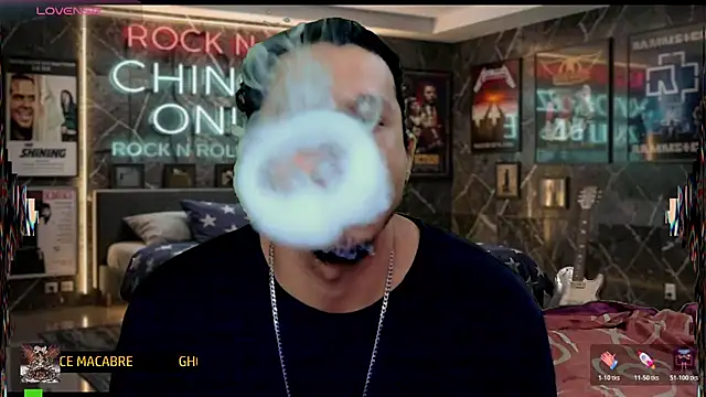 Snapshot of chino_roz chatting on June 2026 07:46:01 PM chino roz online show from June 2026 07:46:01 PM