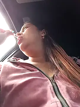 Latina sexy1 online show from October 2025 01:04:02 PM