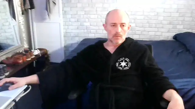 Snapshot of HnH69 chatting on March 2026 03:18:01 PM HnH69 online show from March 2026 03:18:01 PM