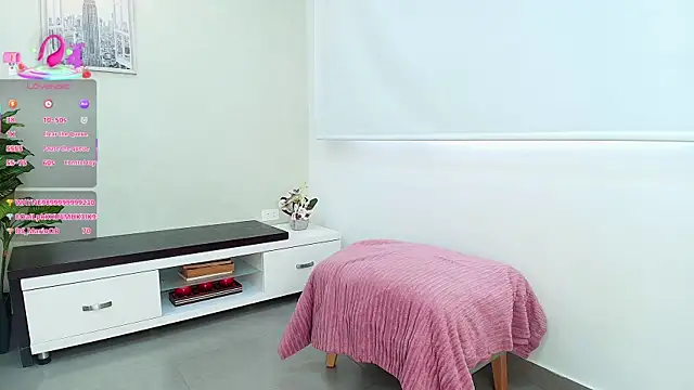 Sassy--Girl online show from October 2025 06:51:01 PM