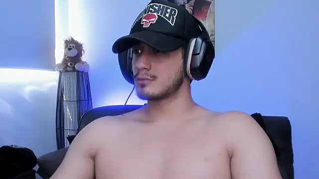 Snapshot of AlexRivera6 chatting on December 2024 08:08:01 PM AlexRivera6 online show from December 2024 08:08:01 PM