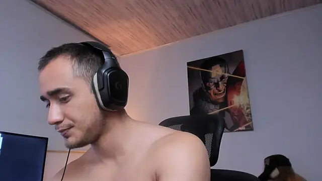 Snapshot of AlexRivera6 chatting on January 2025 03:26:01 AM AlexRivera6 online show from January 2025 03:26:01 AM