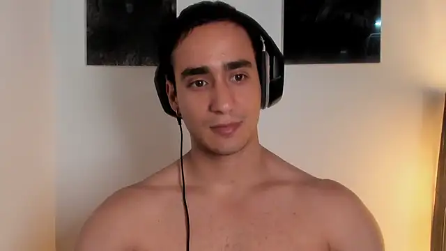 Snapshot of AlexRivera6 chatting on March 2025 01:14:02 AM AlexRivera6 online show from March 2025 01:14:02 AM