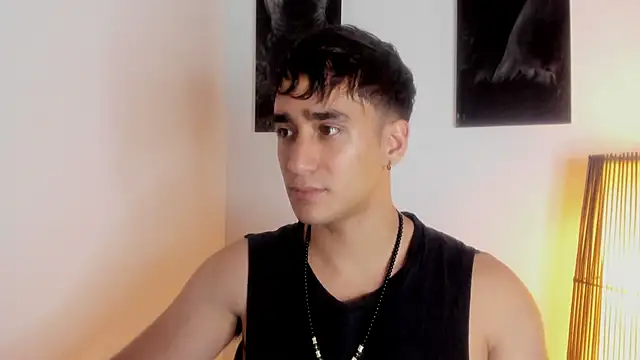 Snapshot of AlexRivera6 chatting on October 2025 03:32:01 PM AlexRivera6 online show from October 2025 03:32:01 PM