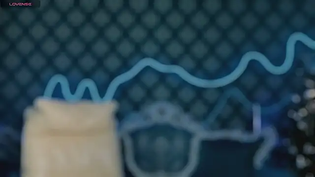 Daphne Moss online show from December 2025 08:51:02 AM