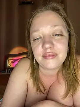 BBWOOW online show from December 2024 06:37:01 PM