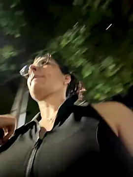  Niah  online show from November 2025 11:29:01 PM