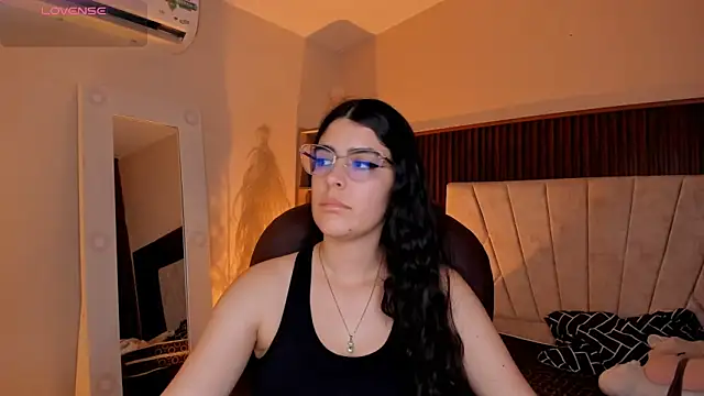  Niah  online show from February 2026 08:05:01 PM