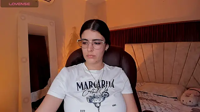  Niah  online show from March 2026 08:37:01 PM