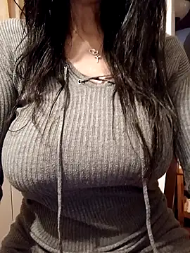 eva750 online show from February 2025 05:07:01 PM