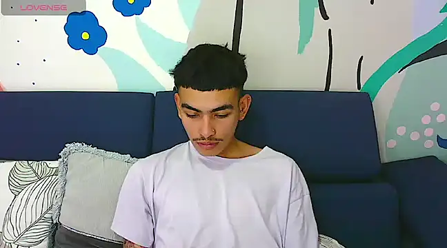 sorry-mom69 online show from December 2024 05:00:01 PM