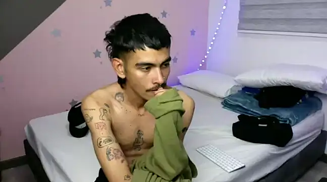 sorry-mom69 online show from January 2025 11:02:01 PM