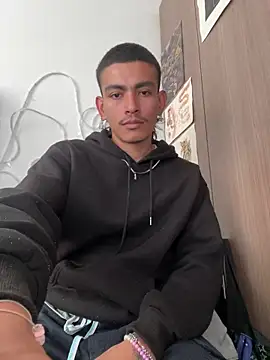 sorry-mom69 online show from December 2025 06:37:02 PM