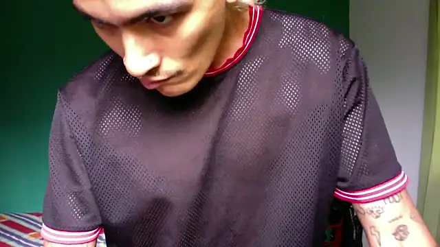 sorry-mom69 online show from May 2026 12:02:01 PM