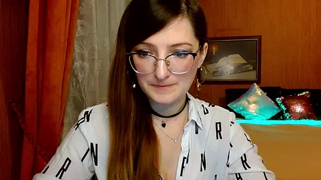 Arielsssplash online show from December 2024 02:49:02 PM